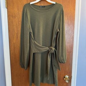 Green tie front dress